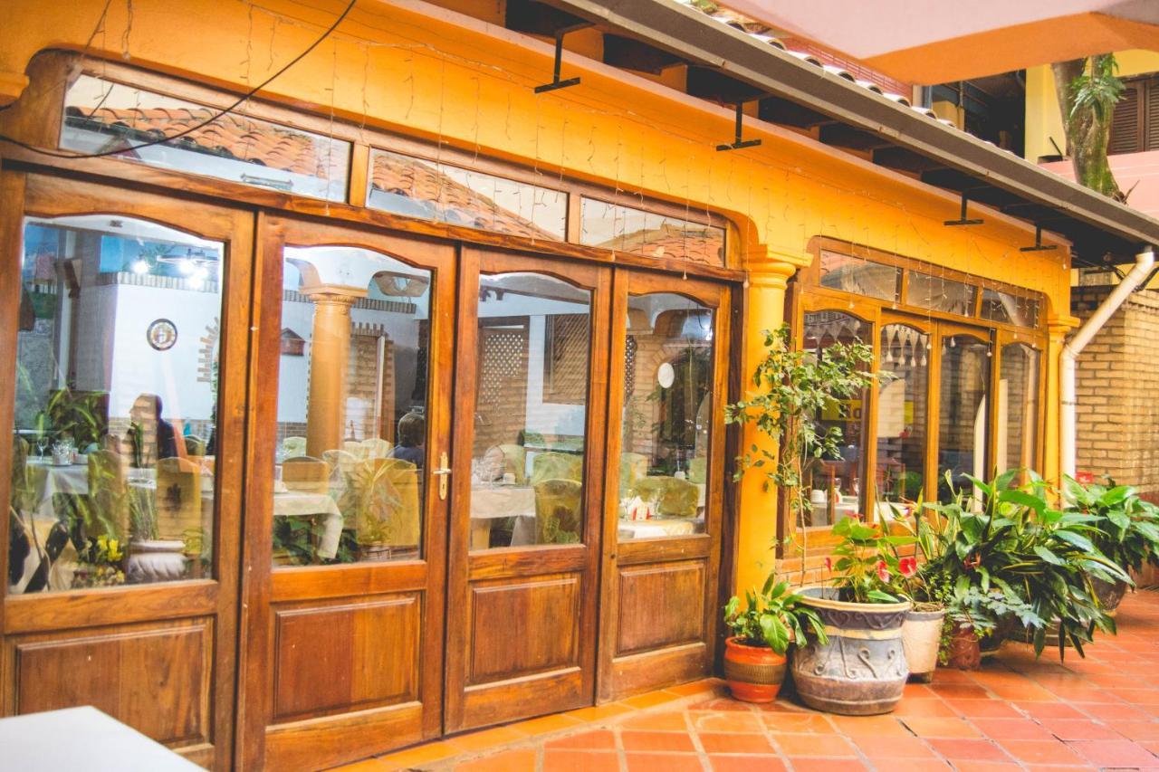 Hotel & Restaurante Guarania Ciudad del Este Exterior foto